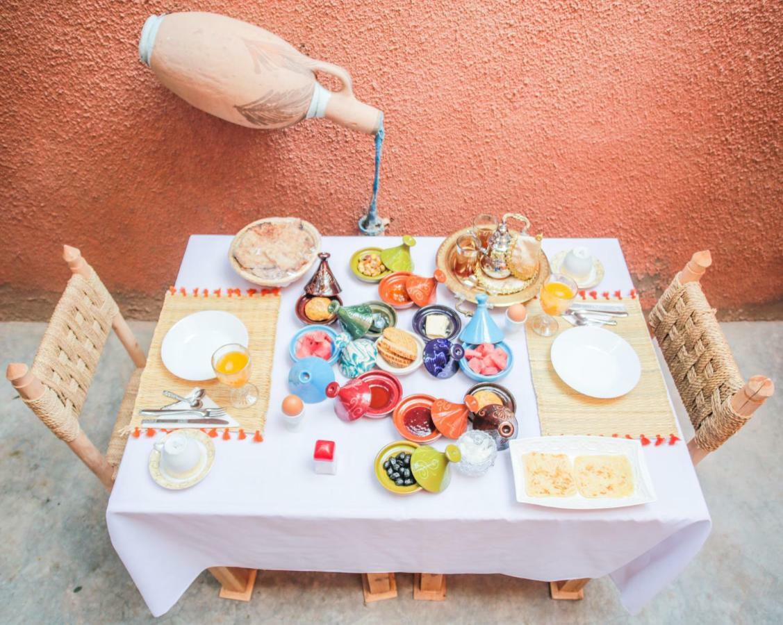 Dar Widad Bed and Breakfast Tajda Eksteriør billede